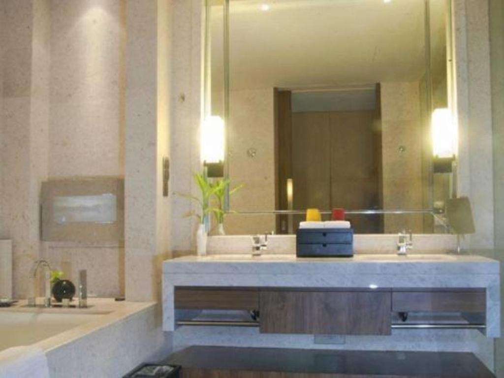 Eadry Royal Garden Hotel Haikou Haikou  Exterior foto